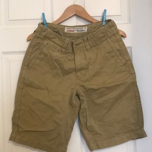 American Eagle Longboard Khaki Shorts